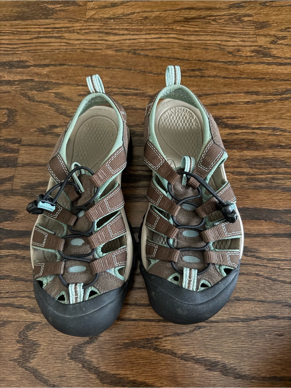 Keen Women’s Brown and Mint Sport Sandals size 8
